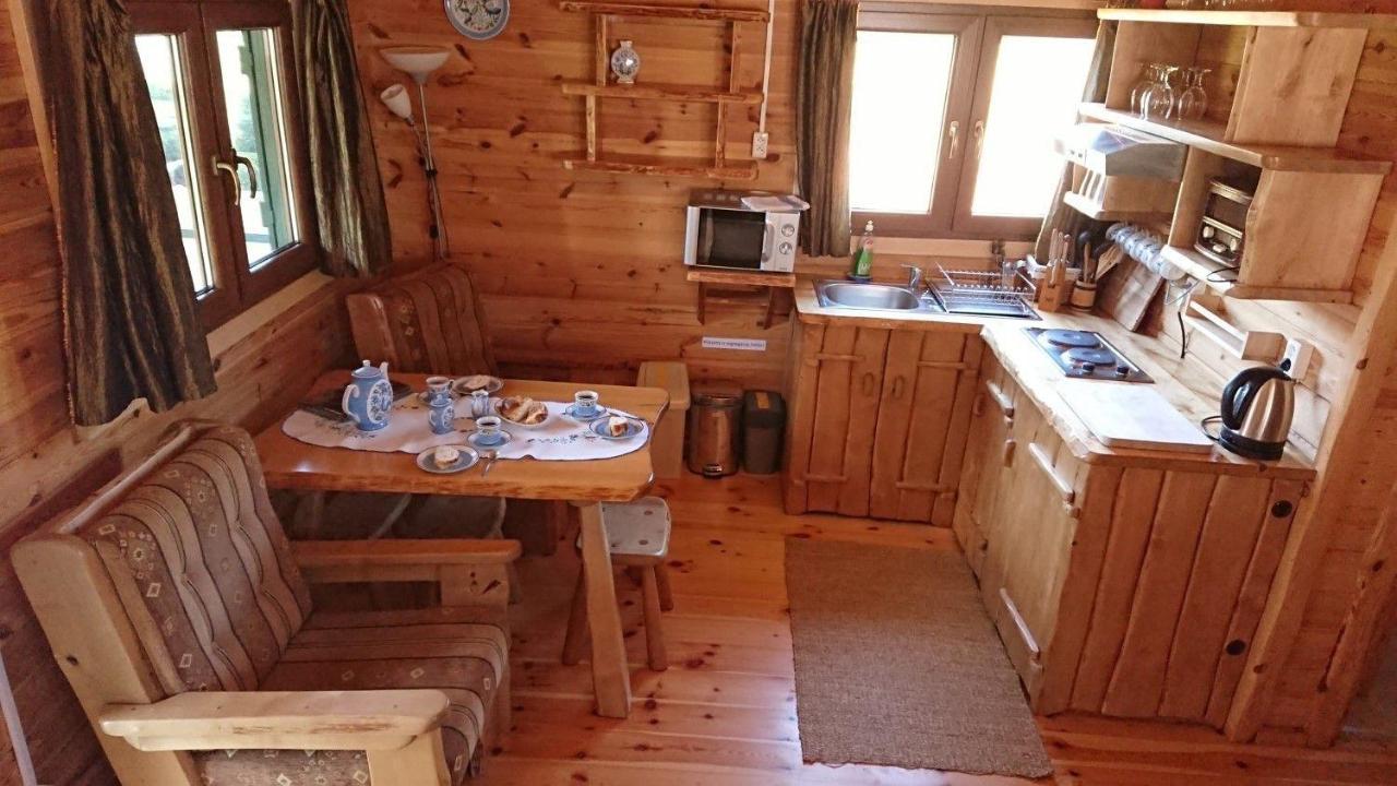 Apartamentowe Domki Drewniane Colorado Villa Karwia Exterior foto