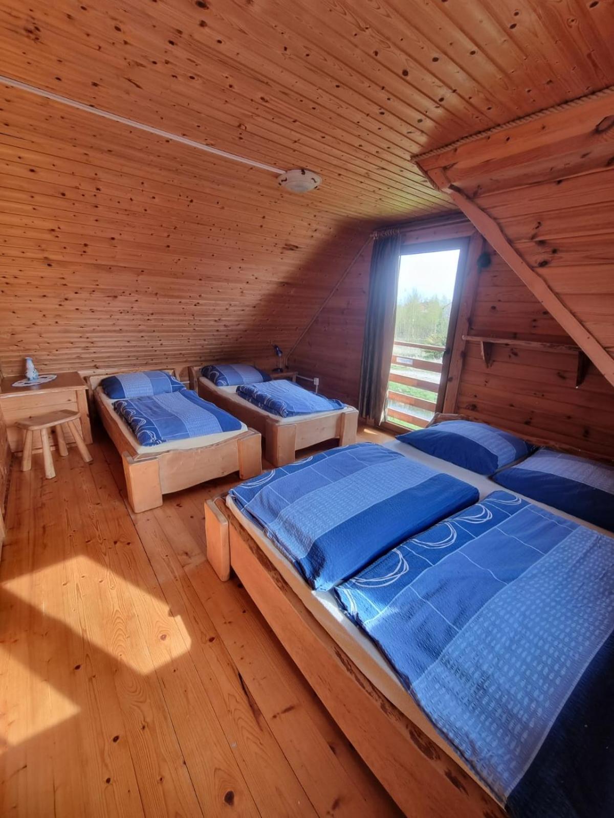 Apartamentowe Domki Drewniane Colorado Villa Karwia Exterior foto